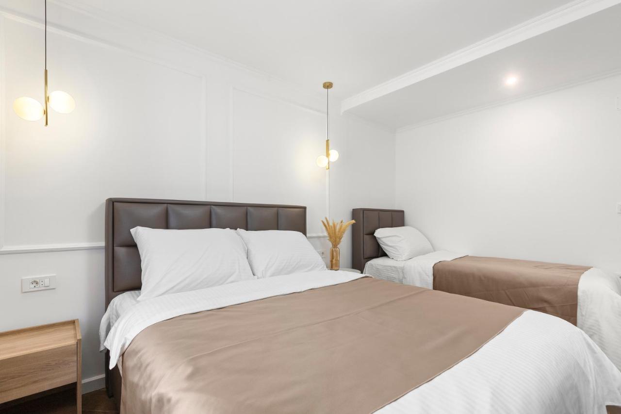 Dekaderon Lux Apartments Kotor Dış mekan fotoğraf