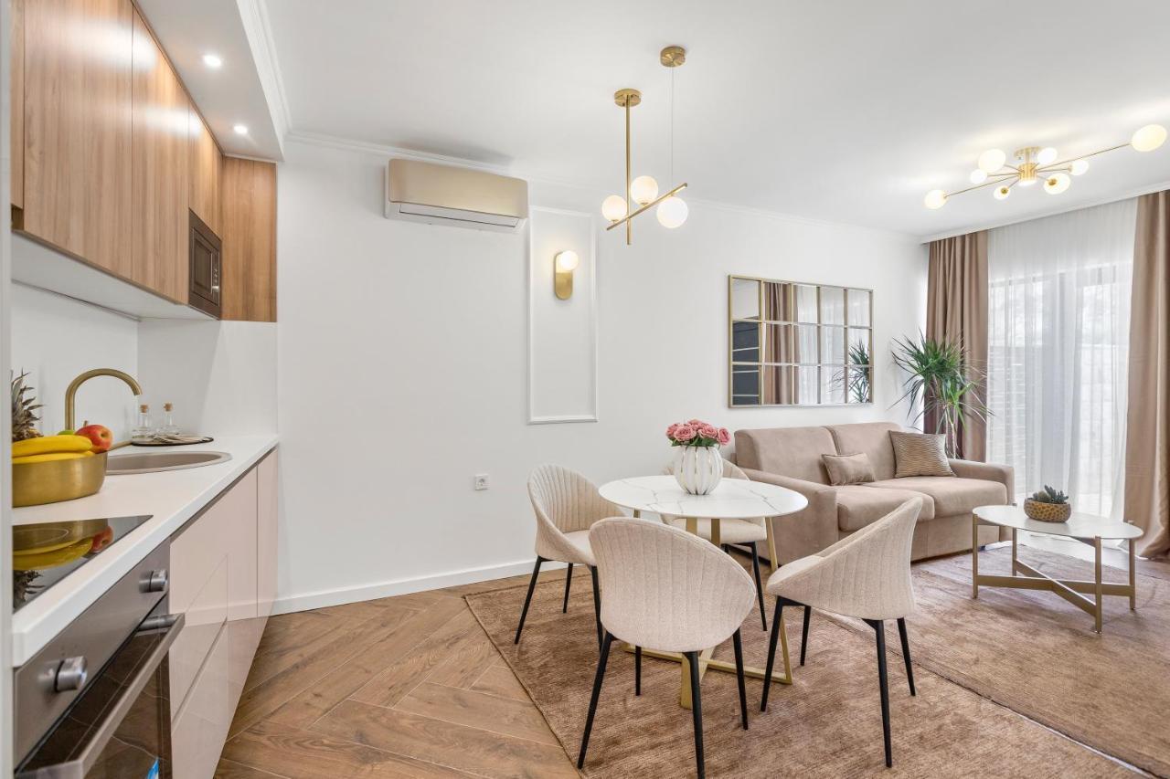 Dekaderon Lux Apartments Kotor Dış mekan fotoğraf