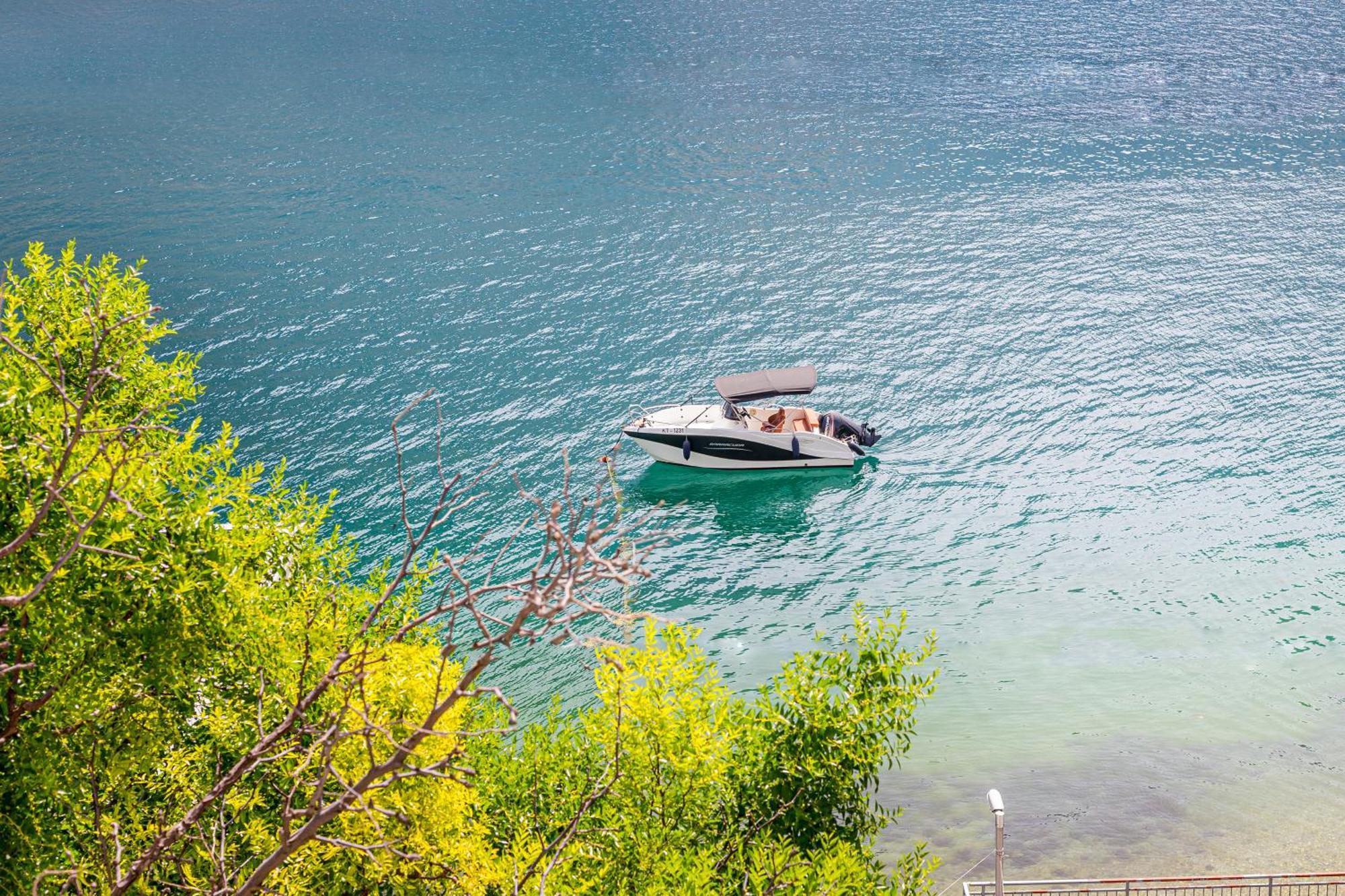 Dekaderon Lux Apartments Kotor Dış mekan fotoğraf