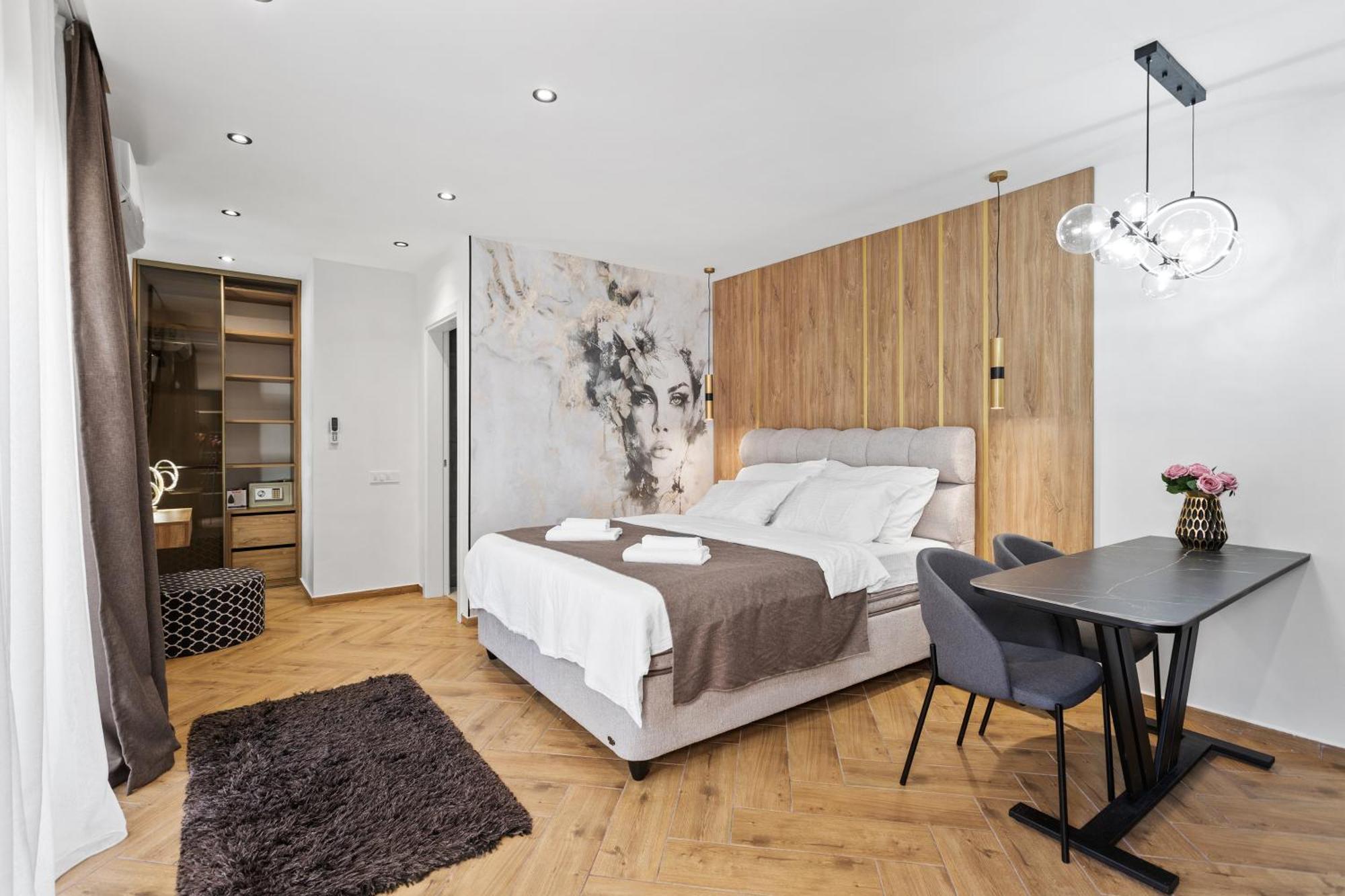 Dekaderon Lux Apartments Kotor Dış mekan fotoğraf