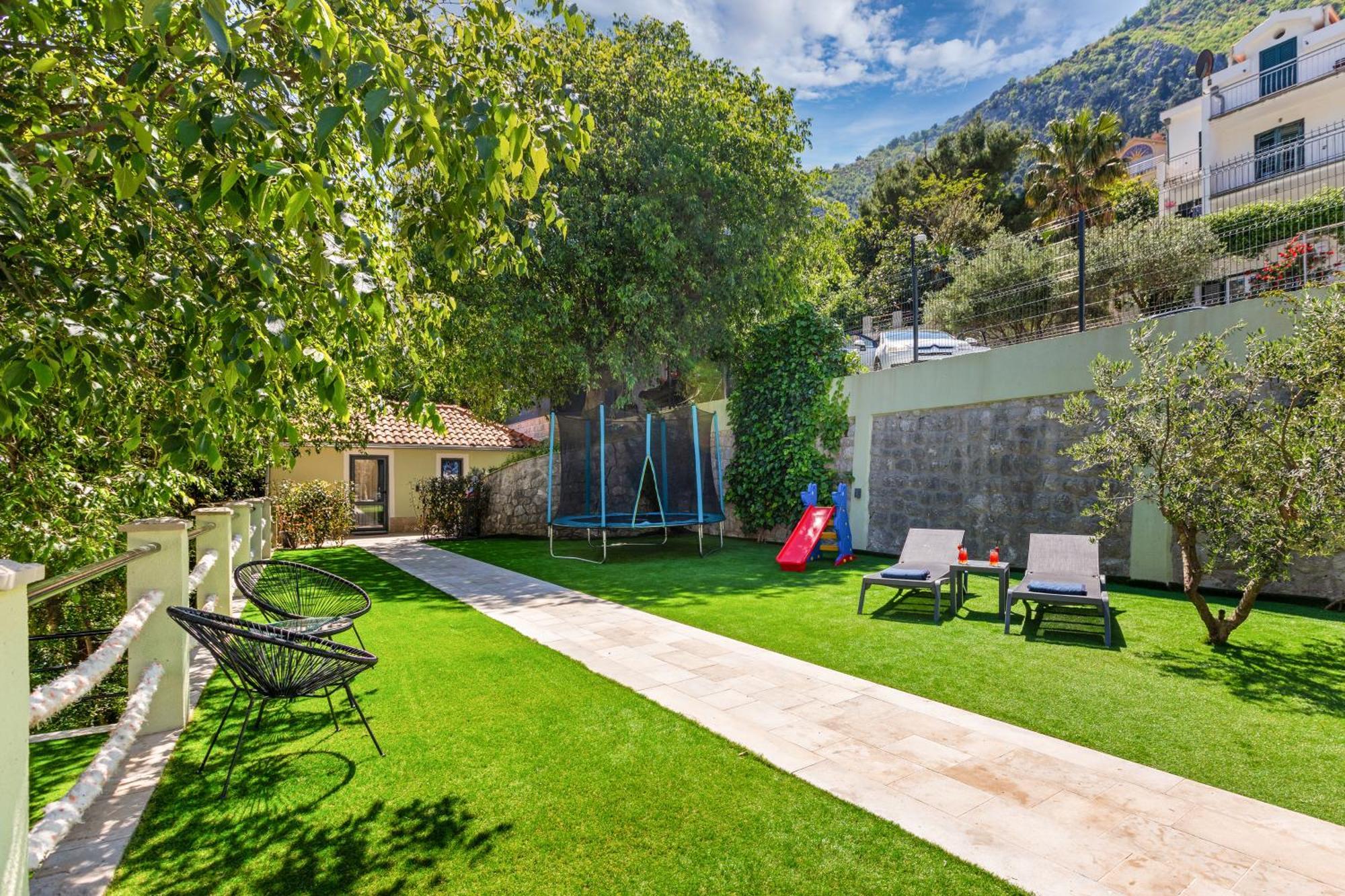 Dekaderon Lux Apartments Kotor Dış mekan fotoğraf