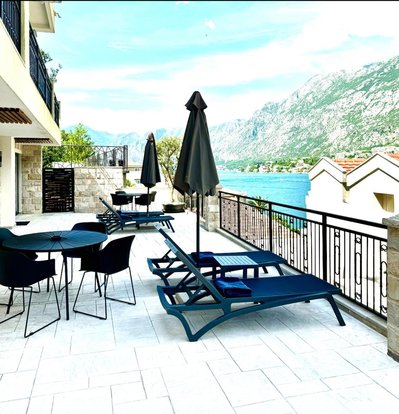 Dekaderon Lux Apartments Kotor Dış mekan fotoğraf